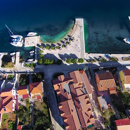 Hotel Spongiola Krapanj Eksteriør bilde