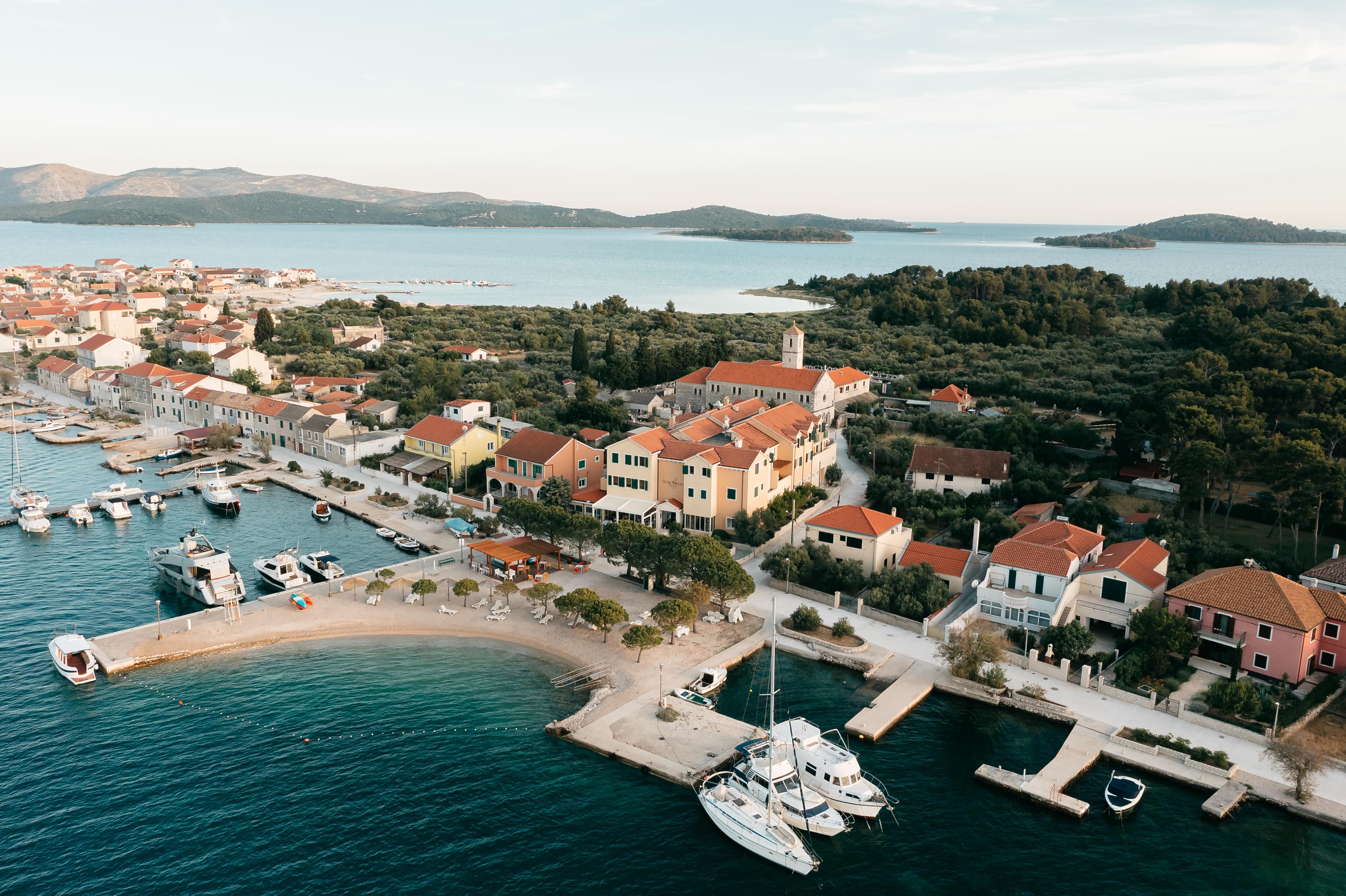 Hotel Spongiola Krapanj Eksteriør bilde